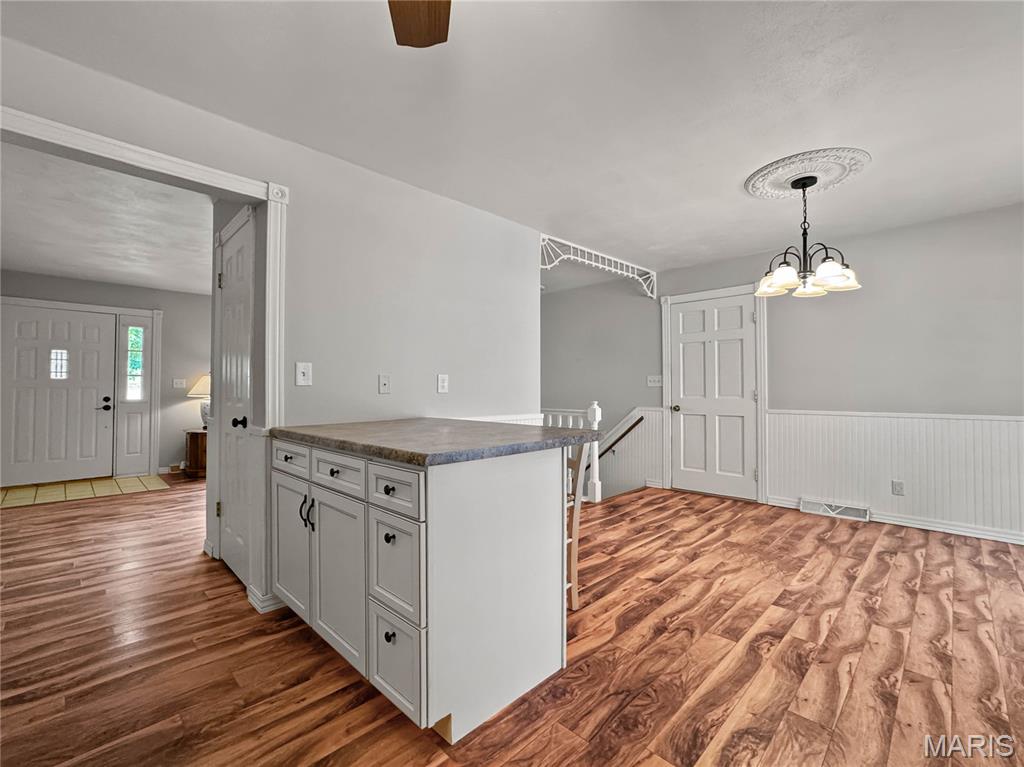 Sunset Terrace 6th Add - Residential