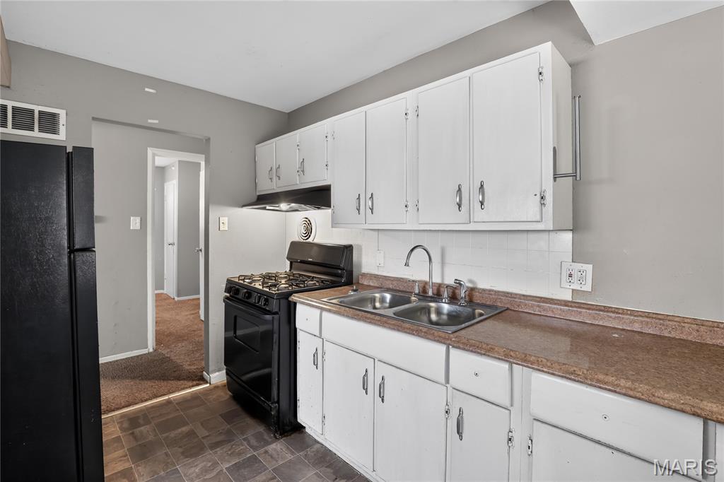 Glasgow Village Unit 12 - Residential