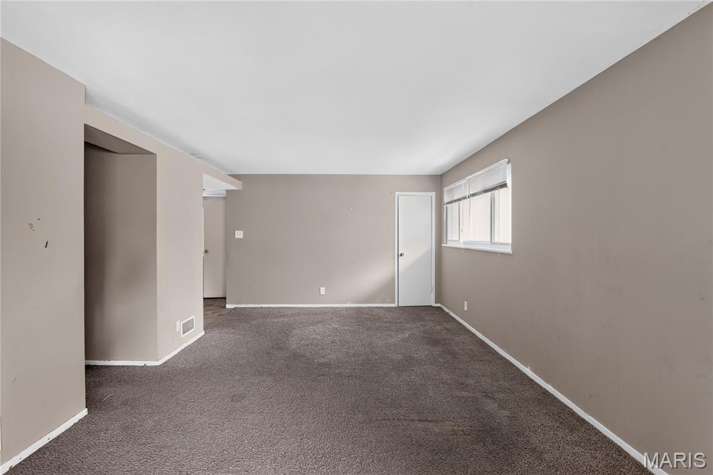 Glasgow Village Unit 12 - Residential
