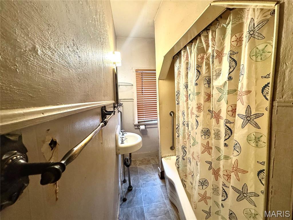 Not in a subdivision - Residential