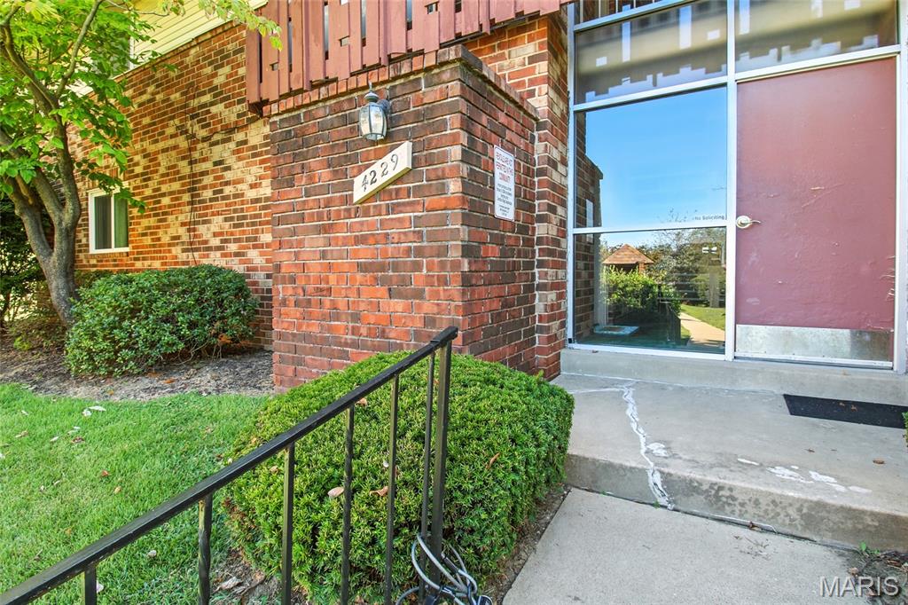 Carrollton Apts Unit 1 Condo - Residential