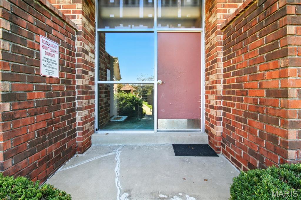 Carrollton Apts Unit 1 Condo - Residential