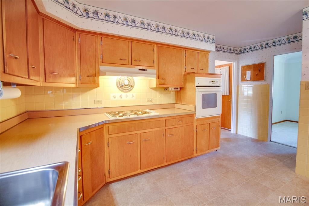 Ramona Place - Residential