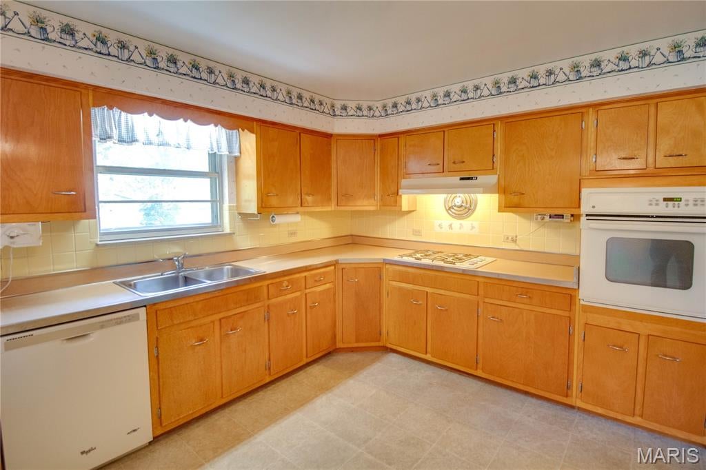 Ramona Place - Residential