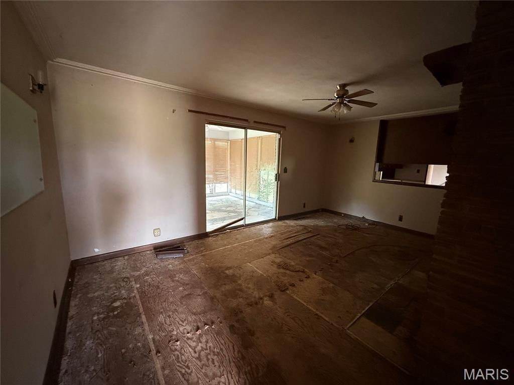 MEADOWLAWN - Residential