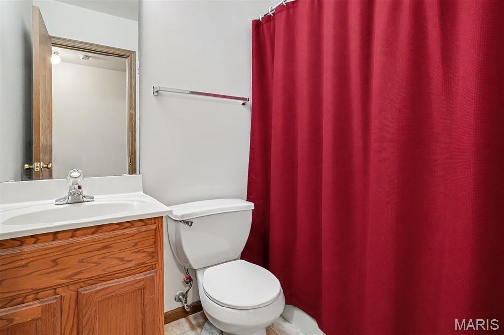 Oakview Villas & Arlington Condos - Residential