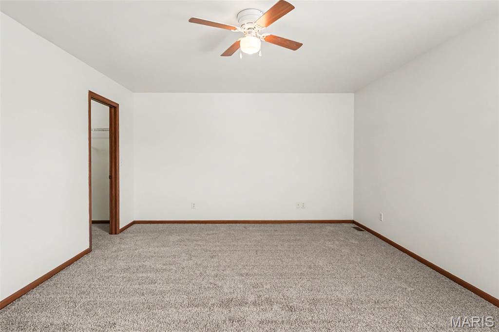 Oakview Villas & Arlington Condos - Residential