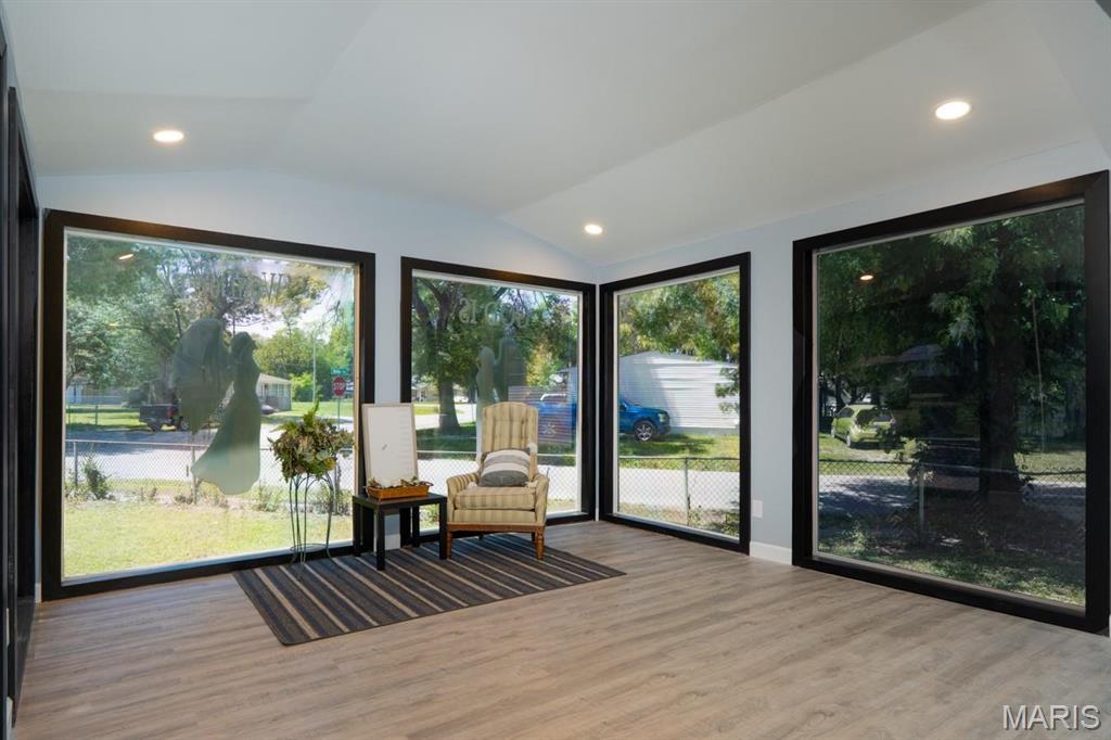 MIRACLE MANOR ADD 2 LOT 41 160X122 IRR PB 23 PG 21 - Residential