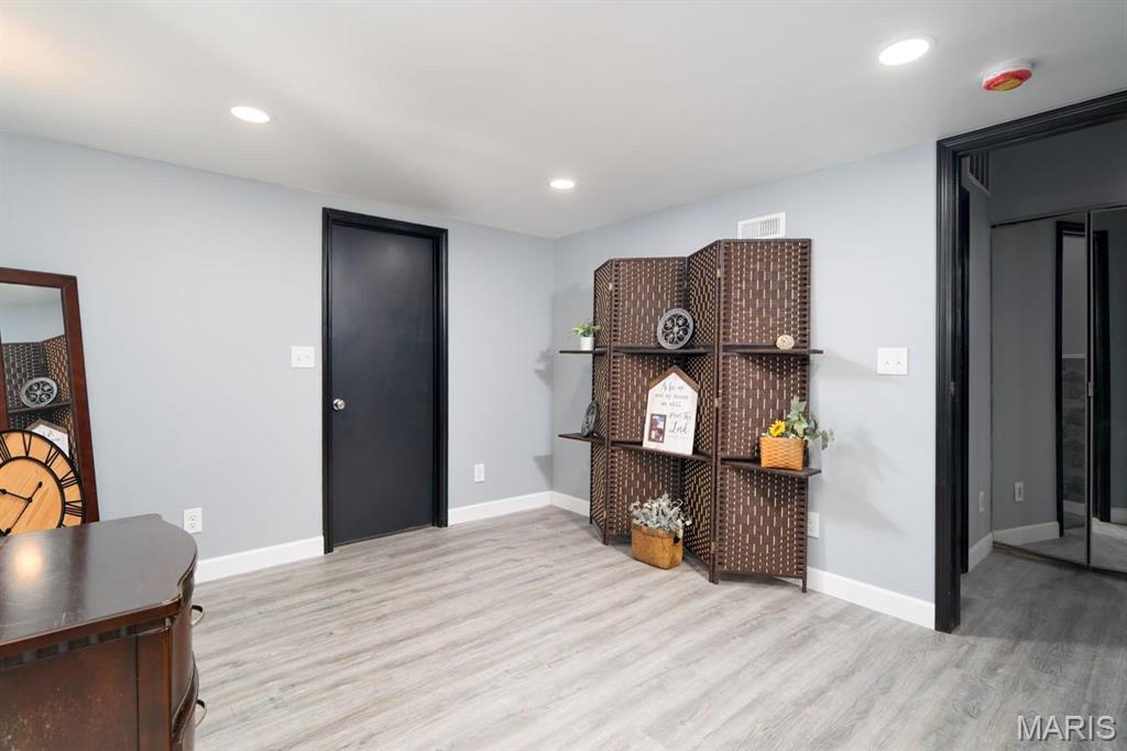MIRACLE MANOR ADD 2 LOT 41 160X122 IRR PB 23 PG 21 - Residential