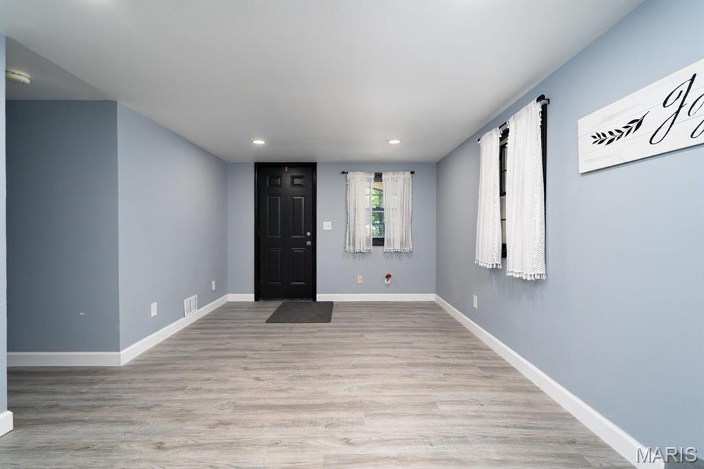 MIRACLE MANOR ADD 2 LOT 41 160X122 IRR PB 23 PG 21 - Residential
