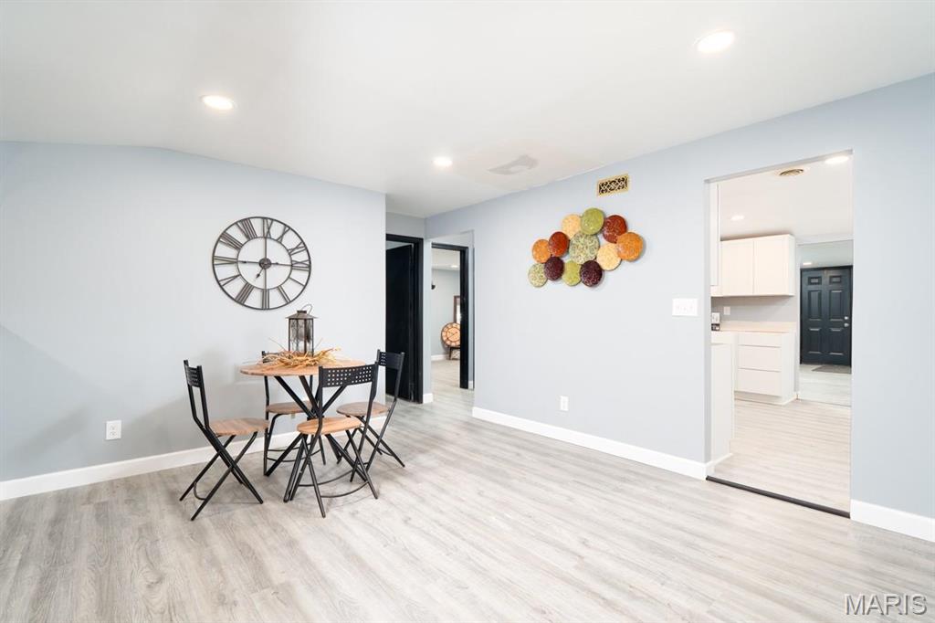 MIRACLE MANOR ADD 2 LOT 41 160X122 IRR PB 23 PG 21 - Residential