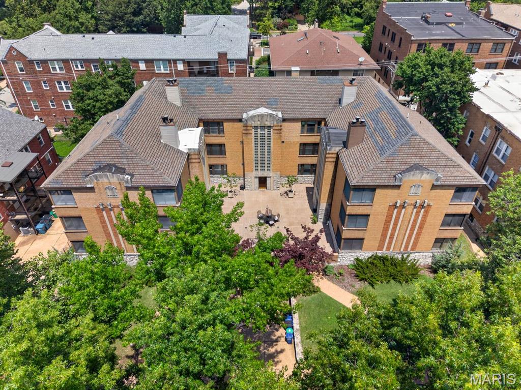 Byron Place Condo - Residential