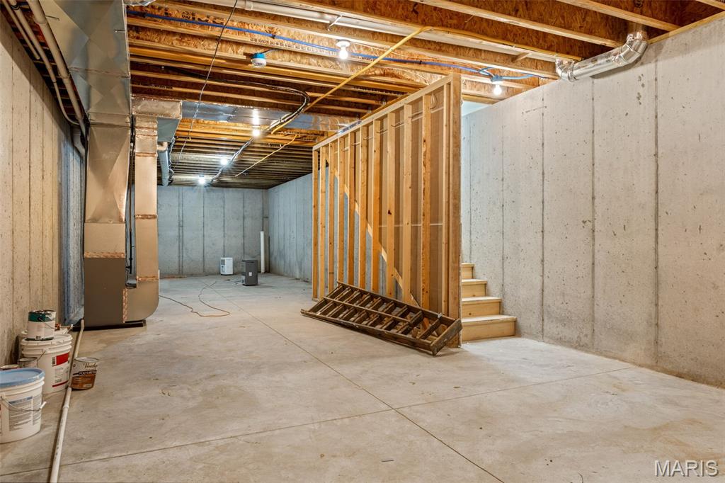 Laclede Race Course - Residential