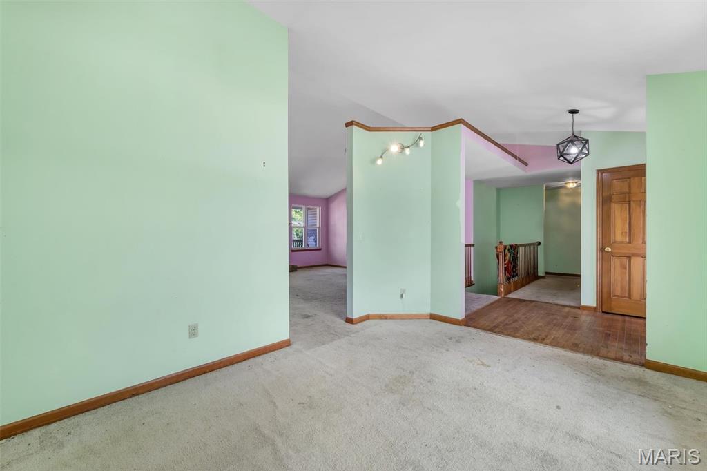 Chateau Du Mont Estates - Residential