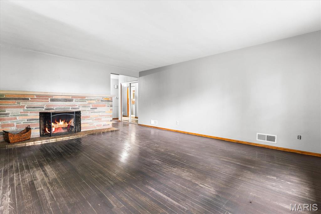 Chenot Place 1st Add - Residential