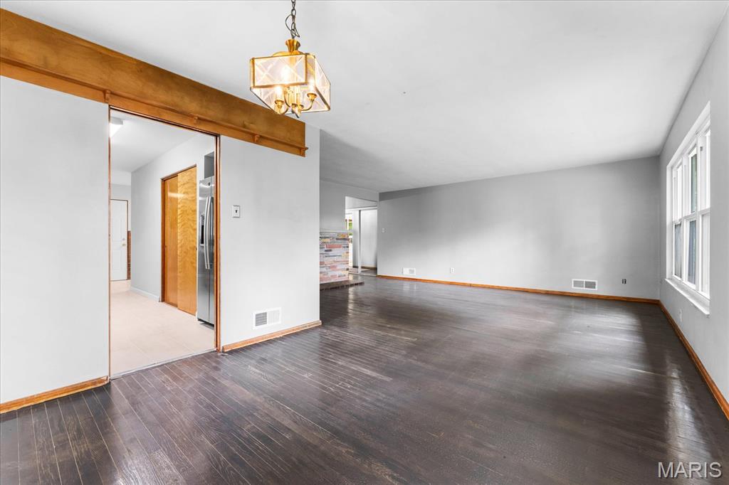 Chenot Place 1st Add - Residential
