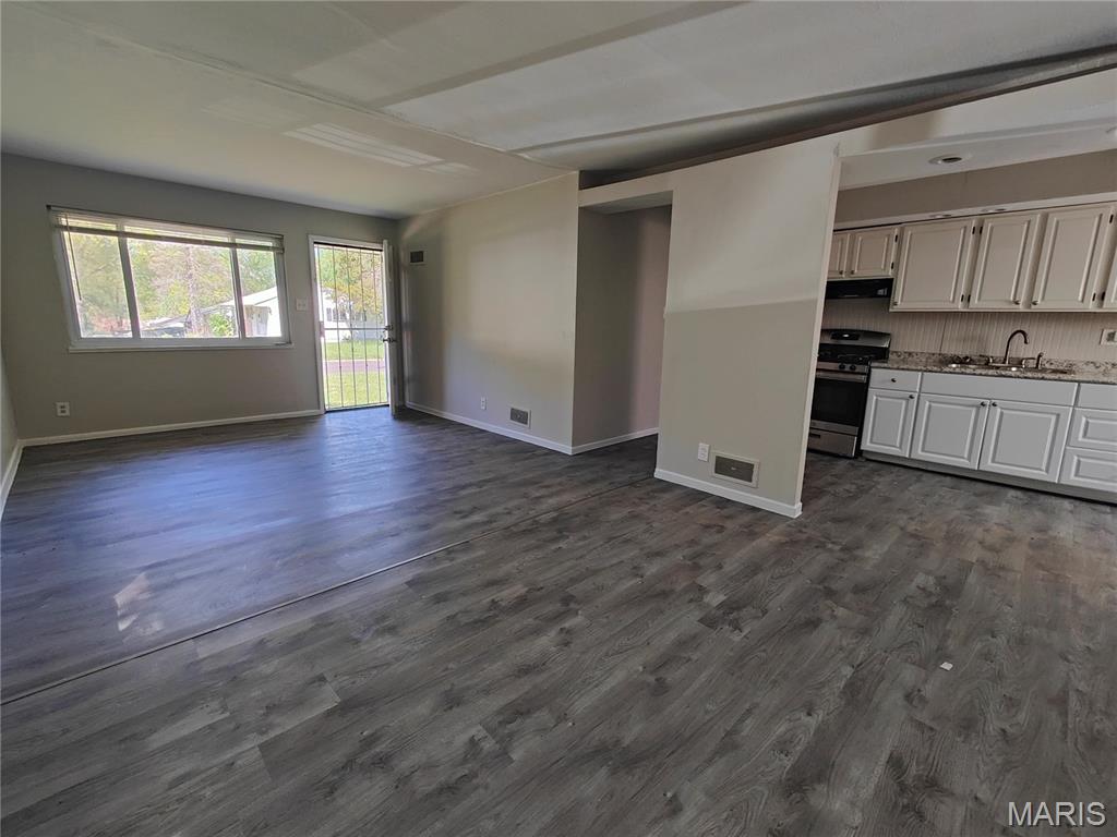 Glasgow Village Unit 11 - Residential