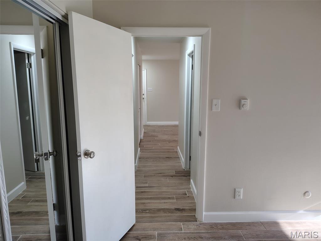 Hazelcrest Iii Condo - Residential