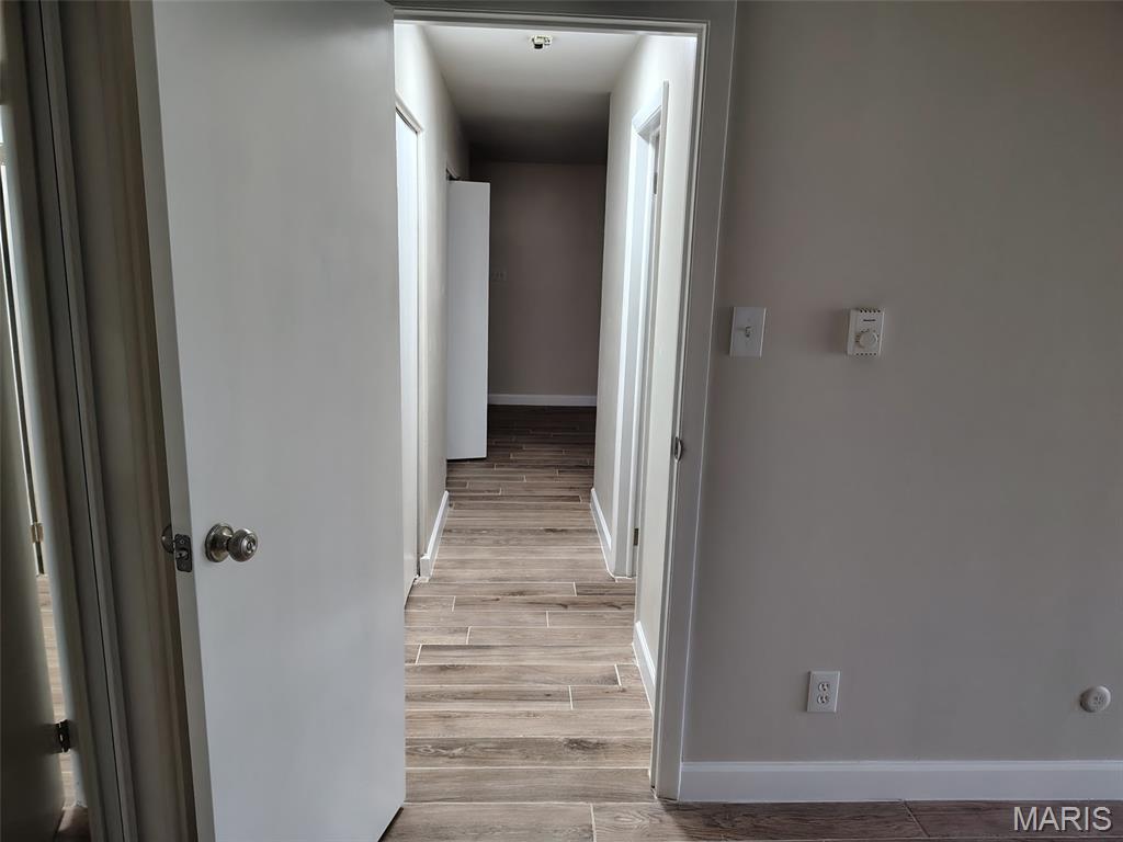 Hazelcrest Iii Condo - Residential