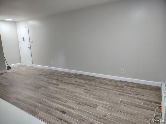 Hazelcrest Iii Condo - Residential
