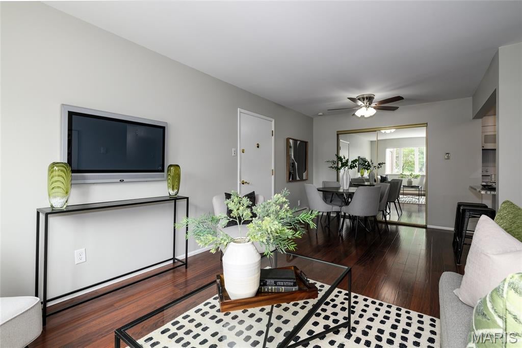 Sakura Gardens Condo - Residential