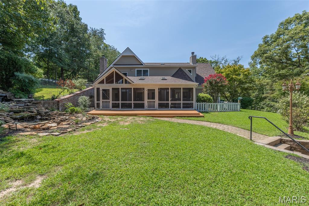 Crestwood Manor - Residential