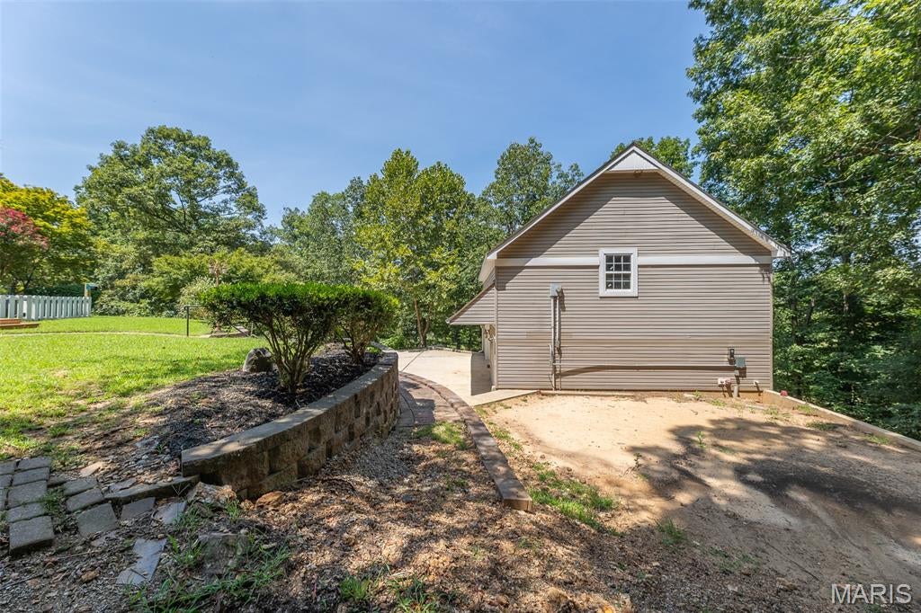 Crestwood Manor - Residential