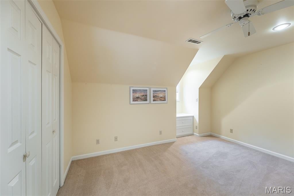 Crestwood Manor - Residential