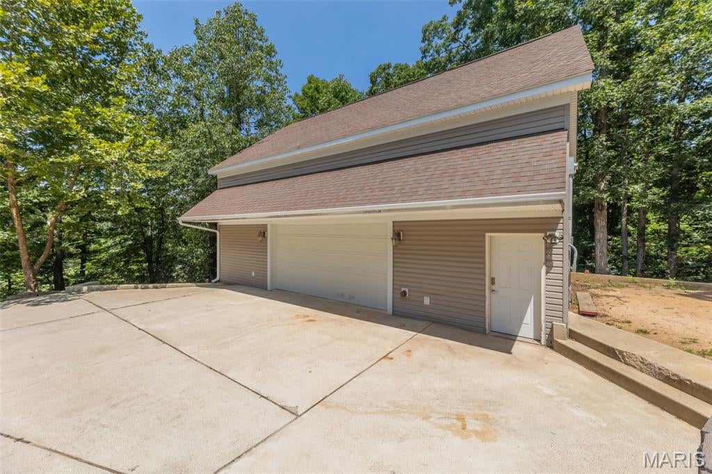 Crestwood Manor - Residential
