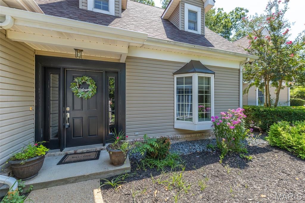 Crestwood Manor - Residential