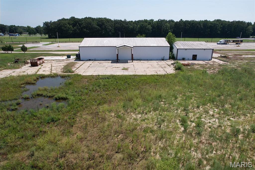 Sutton-Hendrix Gardens - Commercial Sale