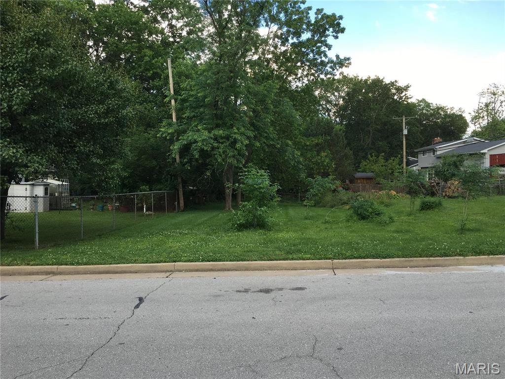 OAK RIDGE PARK - Land