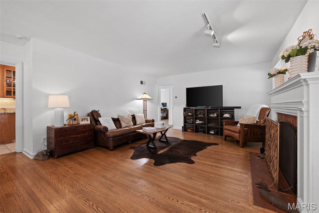 Woodlawn Terrace 4 - Residential