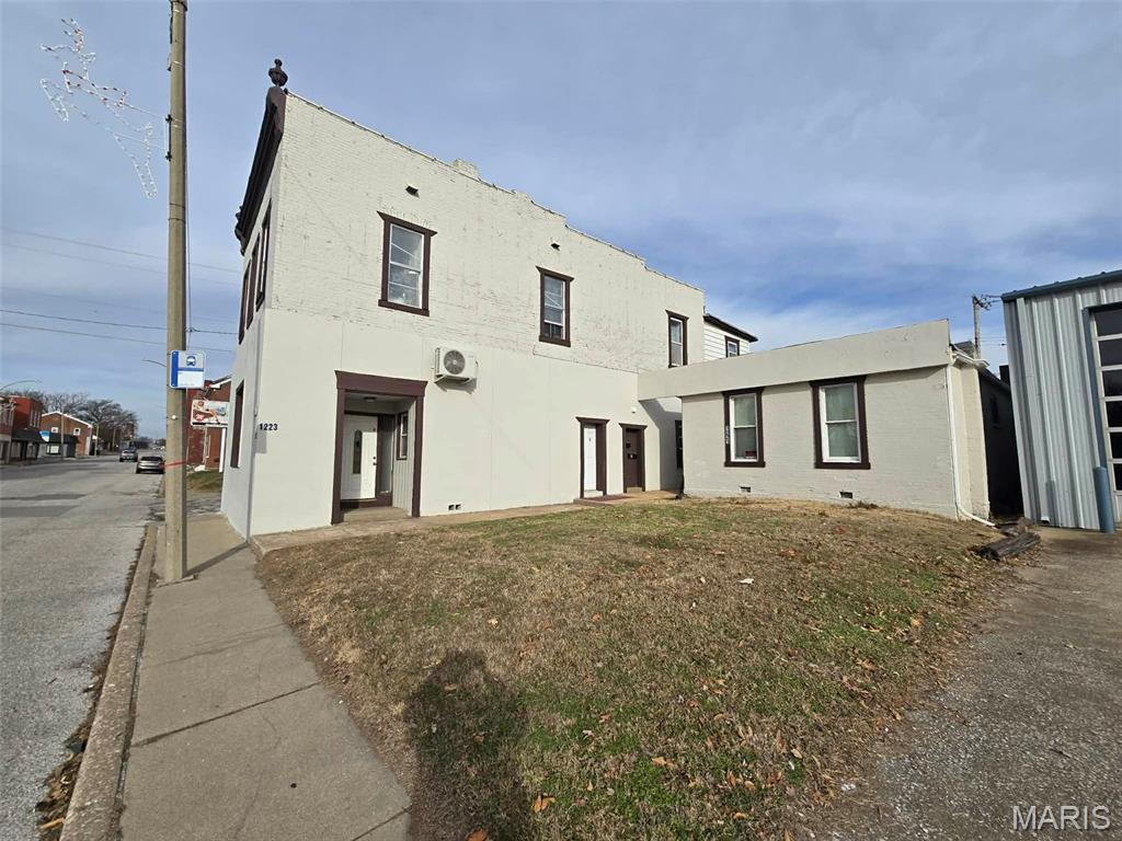 First Add West Belleville - Residential Income