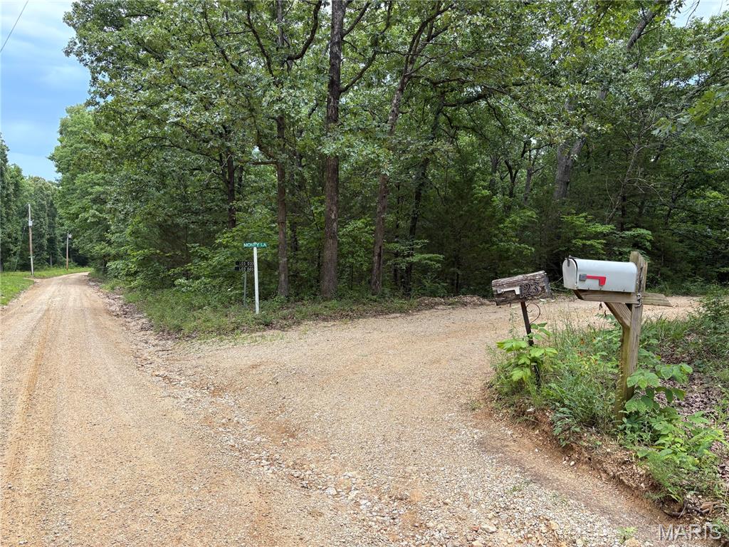 Lonedell Lakes - Residential