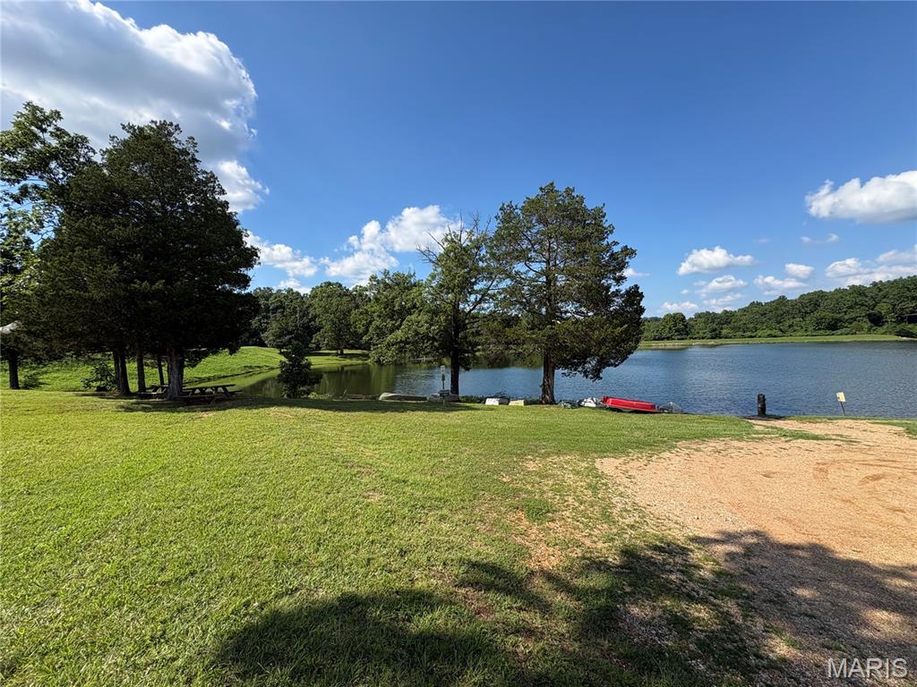 Lonedell Lakes - Residential