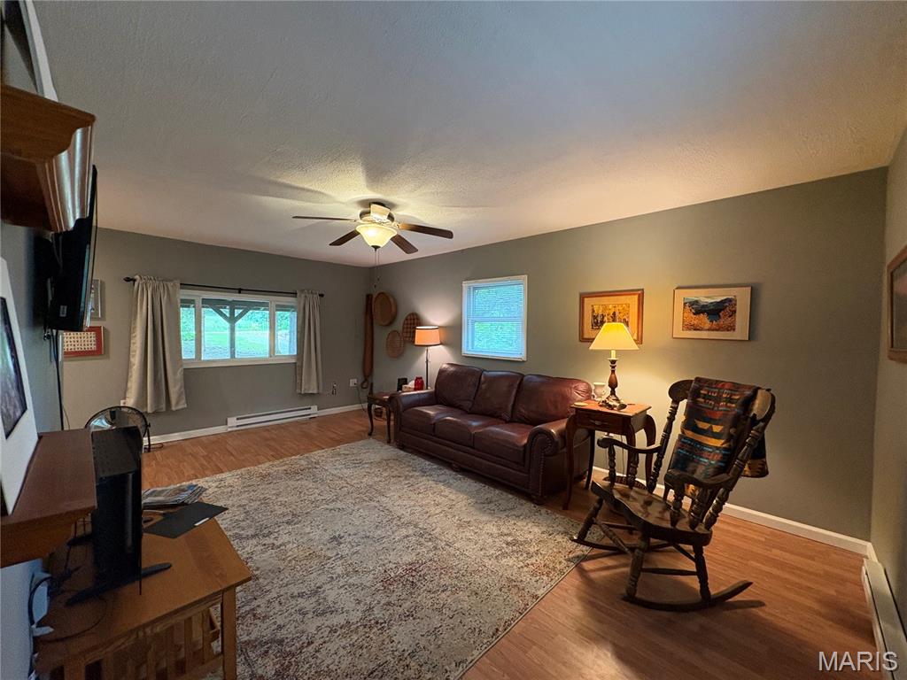 Lonedell Lakes - Residential