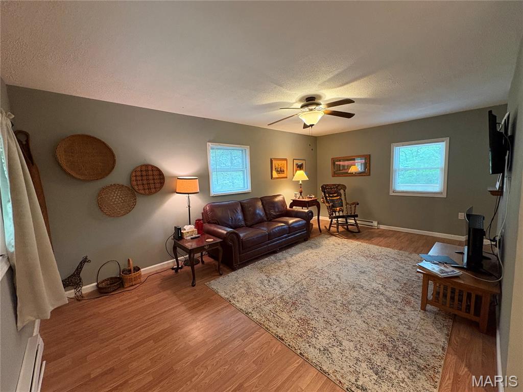 Lonedell Lakes - Residential