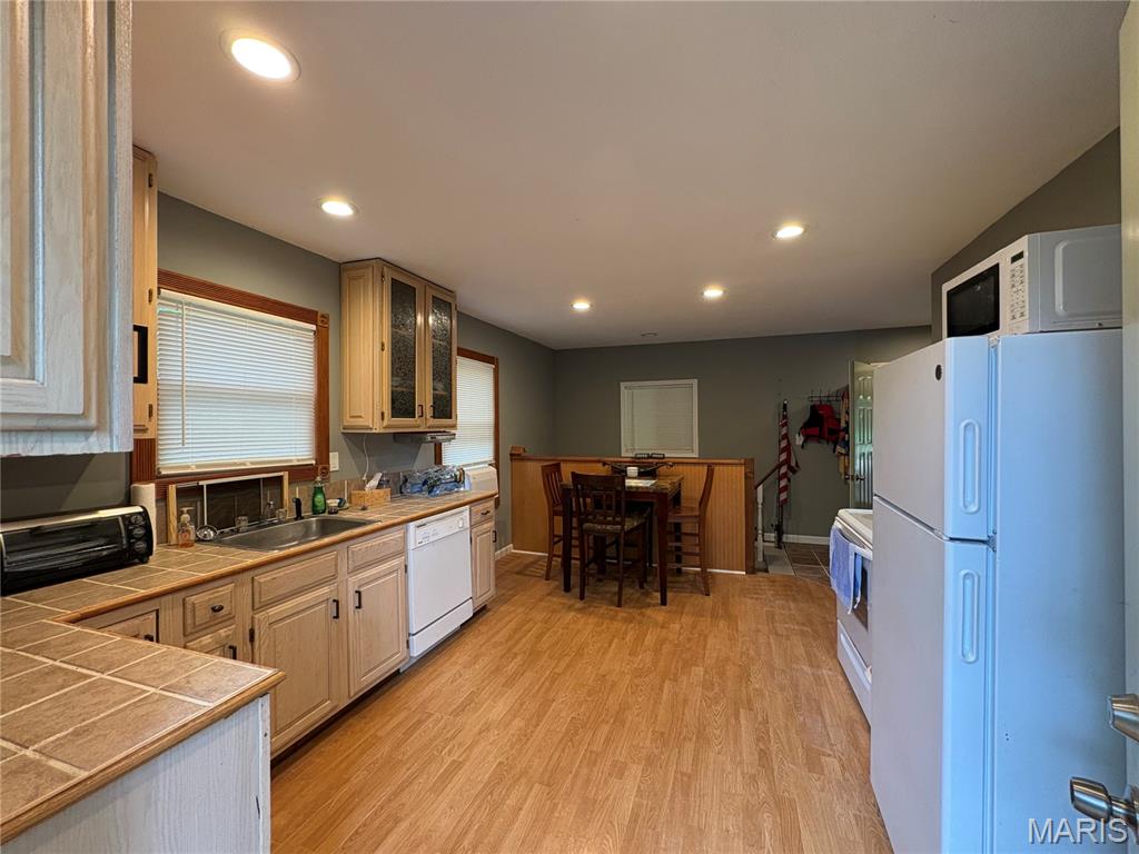 Lonedell Lakes - Residential