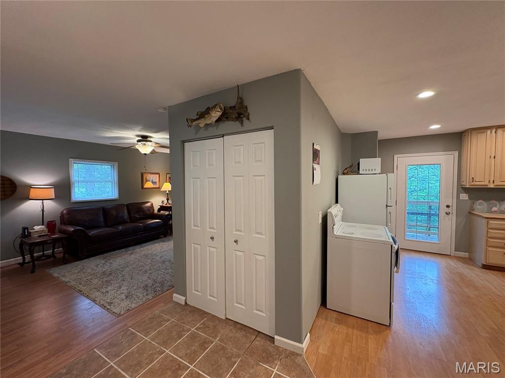 Lonedell Lakes - Residential