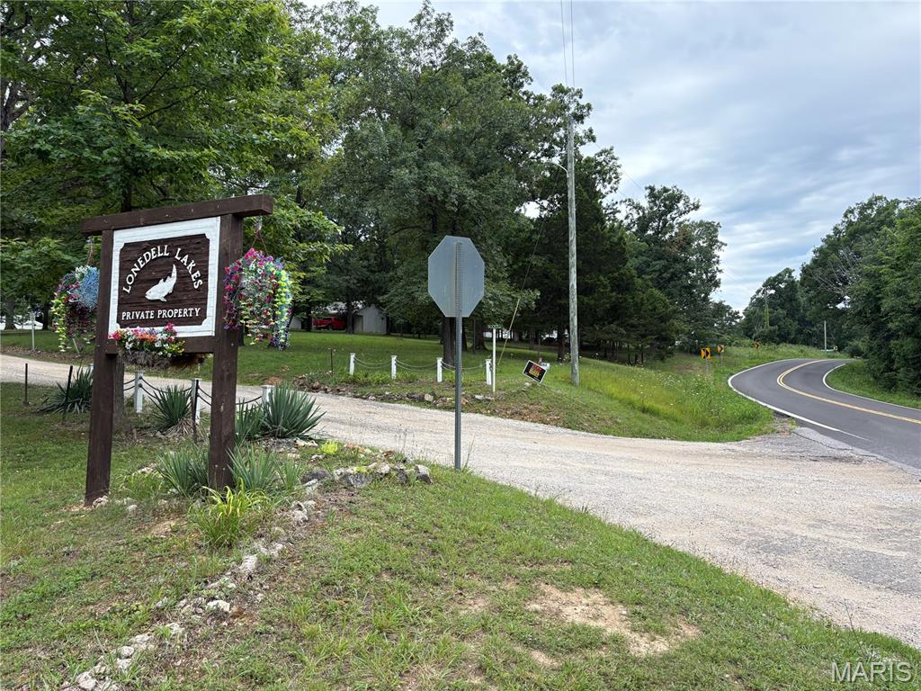 Lonedell Lakes - Residential
