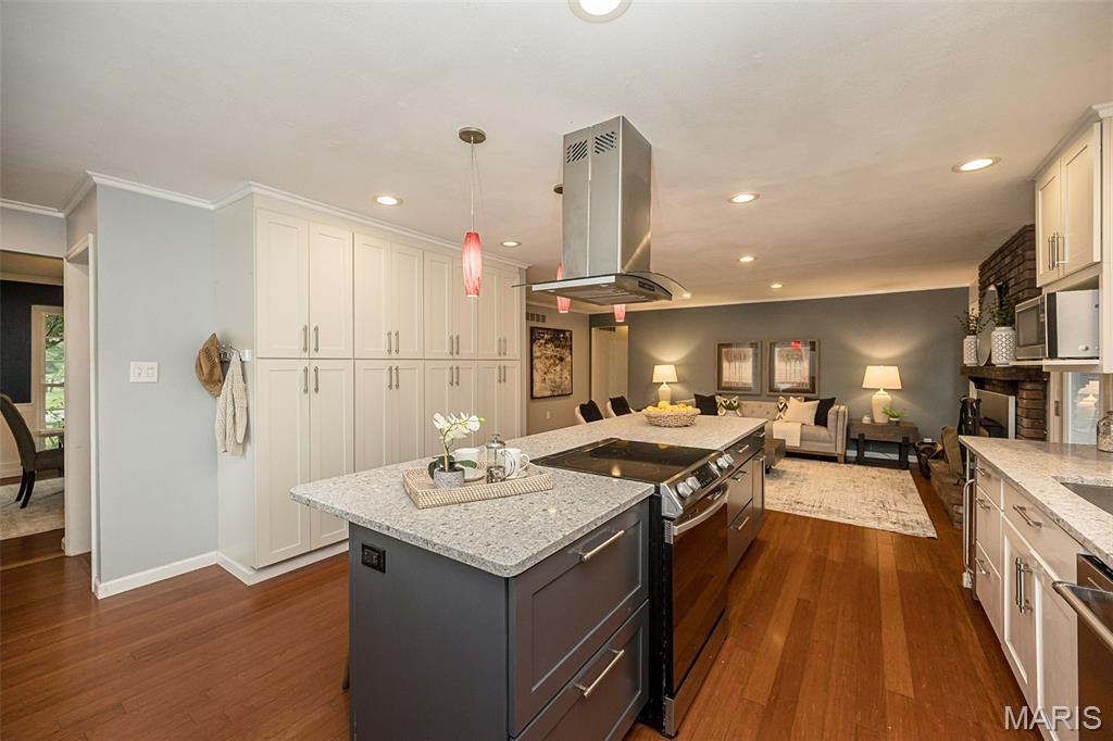 Ladue Park - Residential