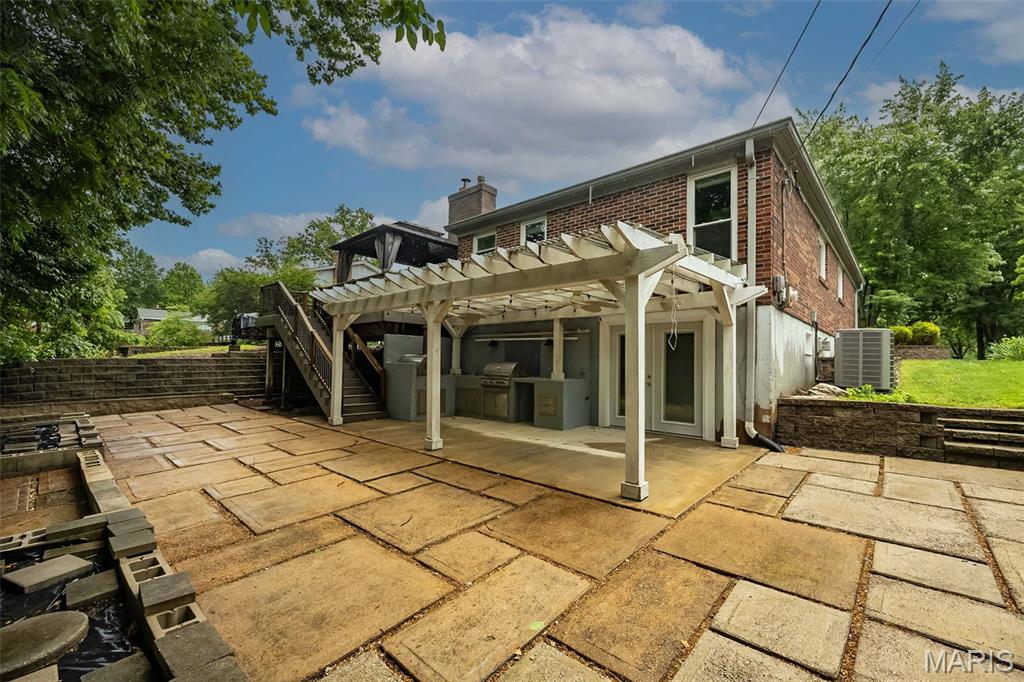 Ladue Park - Residential