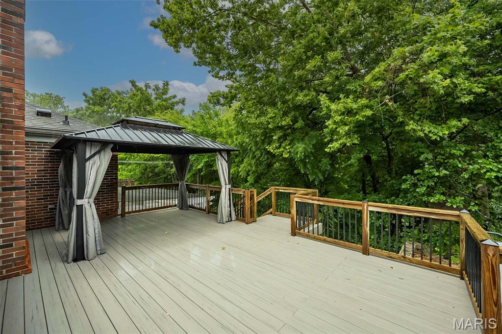 Ladue Park - Residential