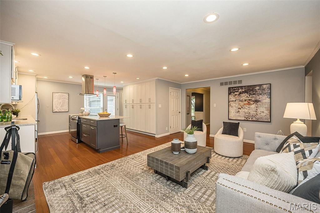 Ladue Park - Residential