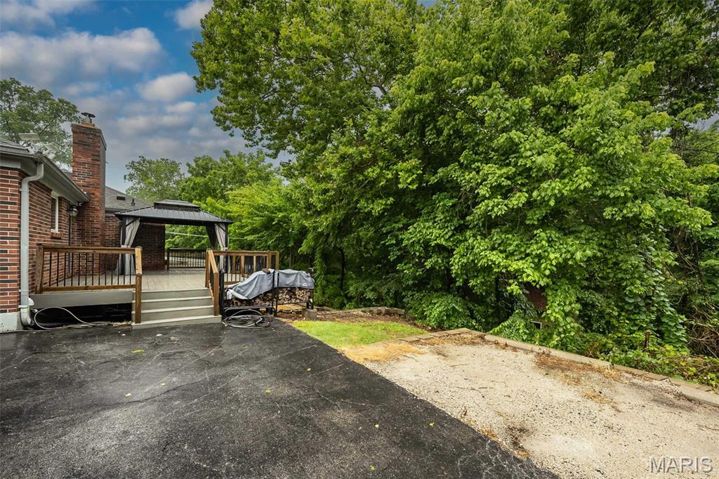 Ladue Park - Residential