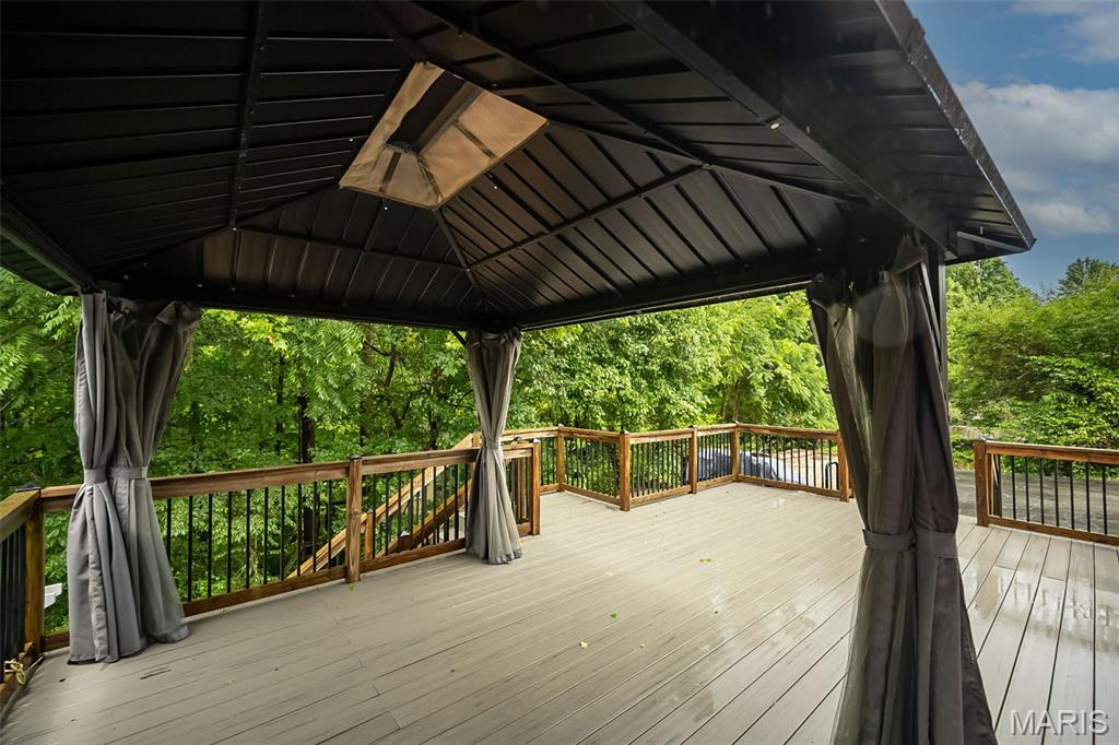 Ladue Park - Residential