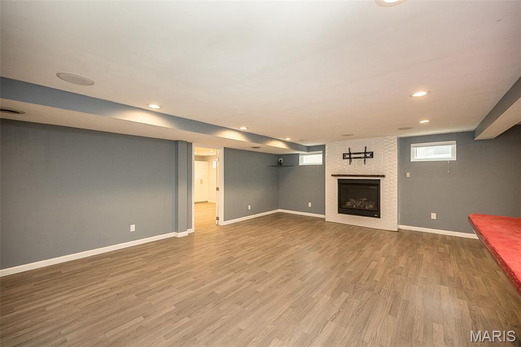 Ladue Park - Residential