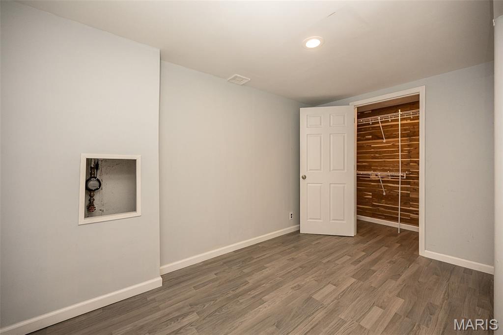 Ladue Park - Residential