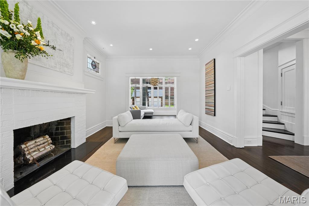 Hillcrest - Residential